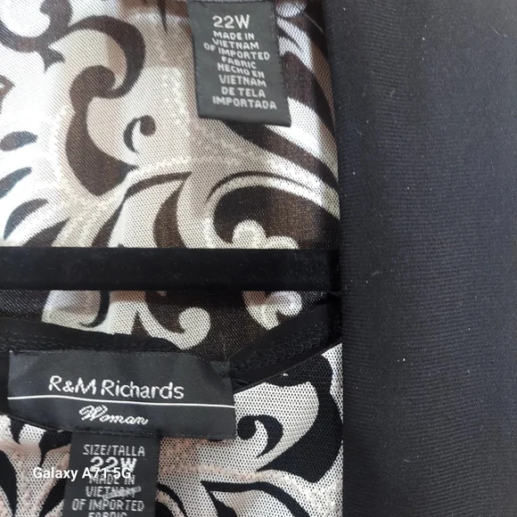 R&M Richards Black Dress with White Patterned Detail - Picture 4 of 7